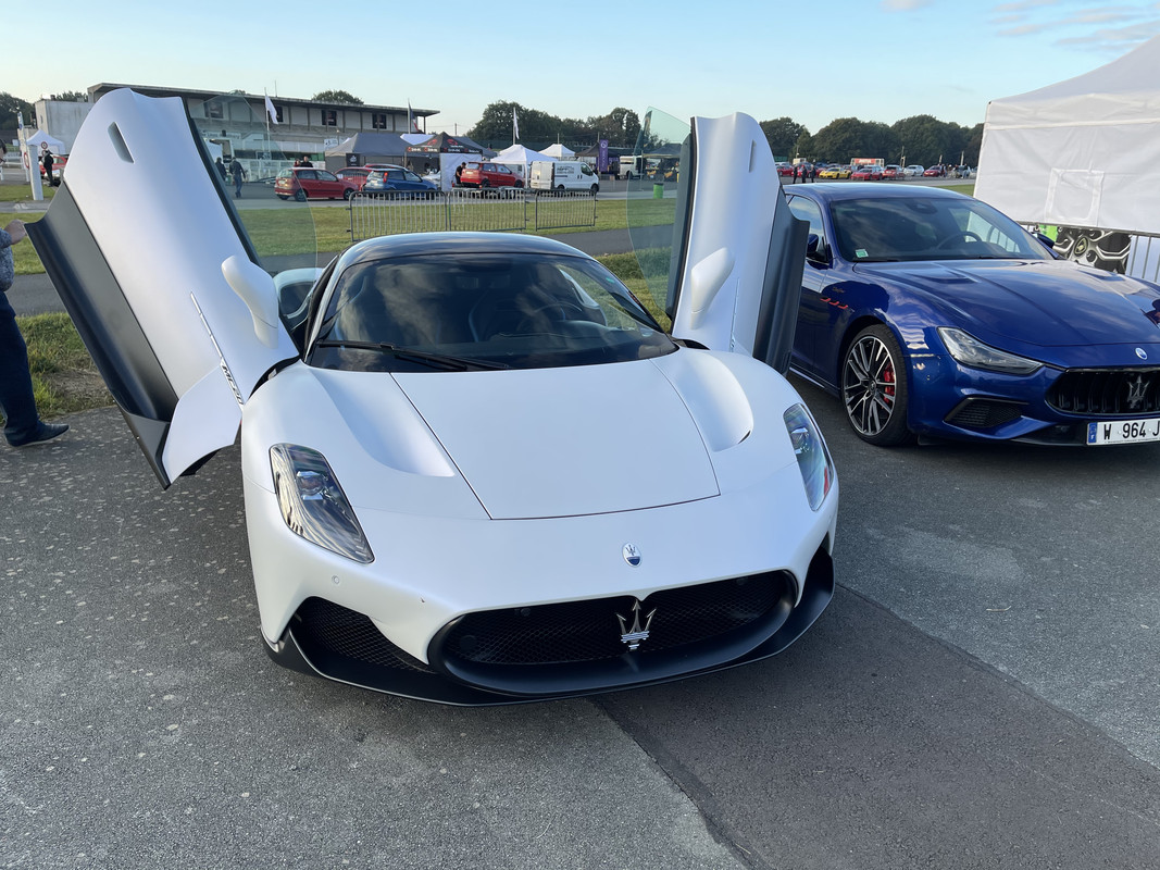 25AF656C-B7E6-4213-B042-08DAB4C3EB7E