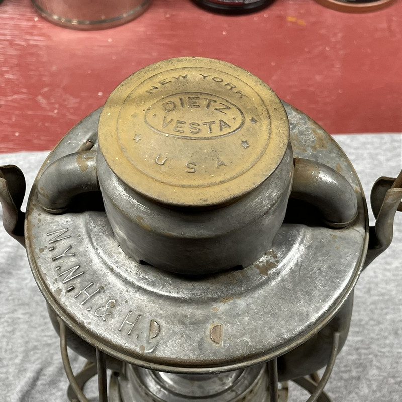 140283F0-2AEA-46ED-80F9-095A0CA5C33D