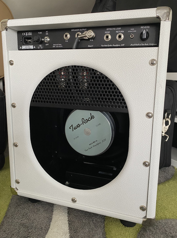 DF6E01A3-9921-4274-B927-9351B4307263