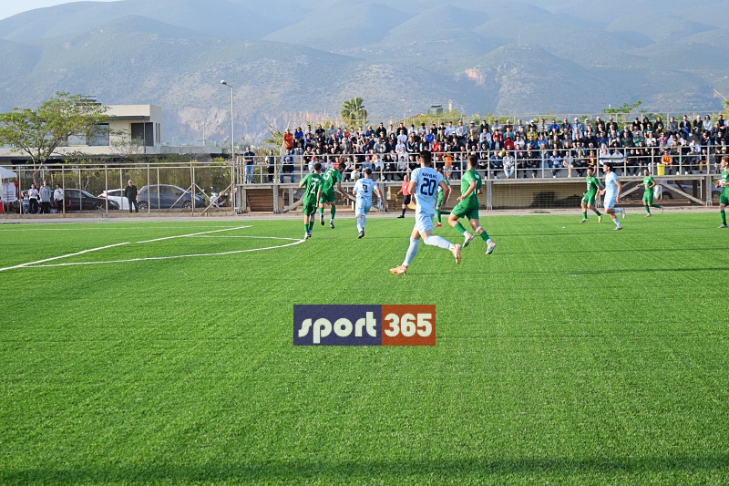 , &Tau;&omicron; &phi;&omega;&tau;&omicron;&rho;&epsilon;&pi;&omicron;&rho;&tau;ά&zeta; &tau;&omicron;&upsilon; &tau;&epsilon;&lambda;&iota;&kappa;&omicron;ύ &Epsilon;&rho;ά&nu;&eta;-&Pi;&alpha;&nu;&theta;&omicron;&upsilon;&rho;&iota;&alpha;&kappa;ό&sigmaf; (&phi;&omega;&tau;&omicron;)