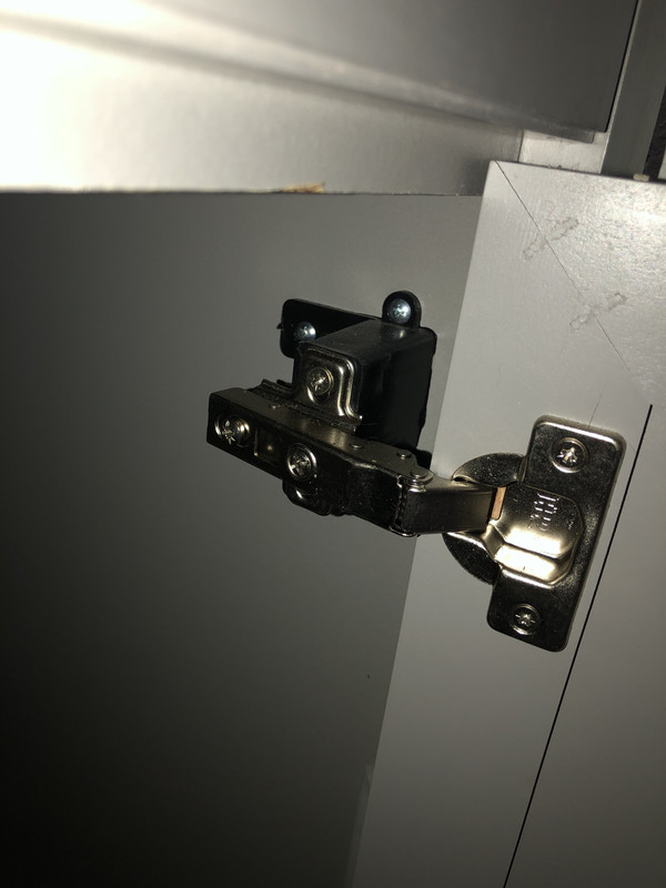 CCA4127A-9DBC-4926-BA38-A6B5B2615B8B