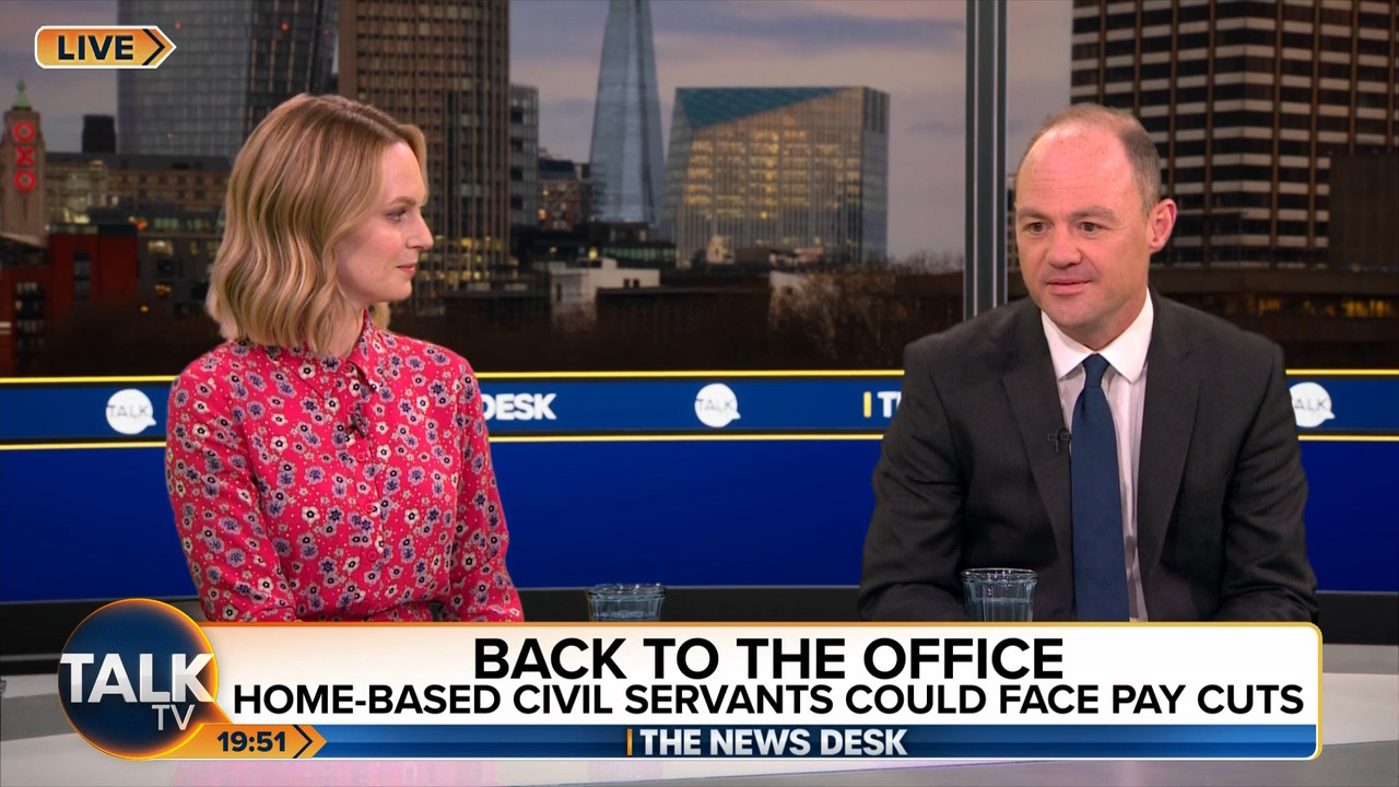 LIVE The News Desk  22-Apr-22.mp4_snapshot_51.40.000