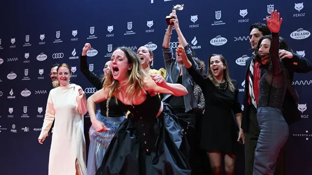 PALMARÉS PREMIOS FEROZ 2025: “CASA EN LLAMAS” Y “SALVE MARÍA” GANAN LOS GALARDONES A MEJOR PELÍCULA