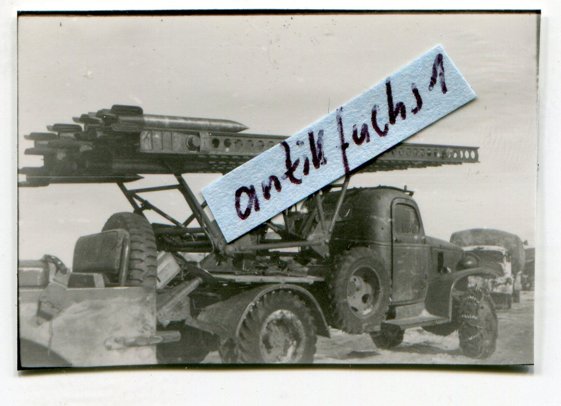 LKW als Raketen-Werfer  Stalinorgel aus Rußland im 2.WK