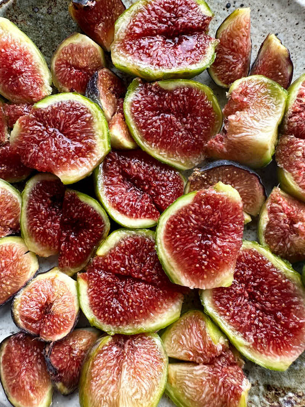 figs-886.jpg