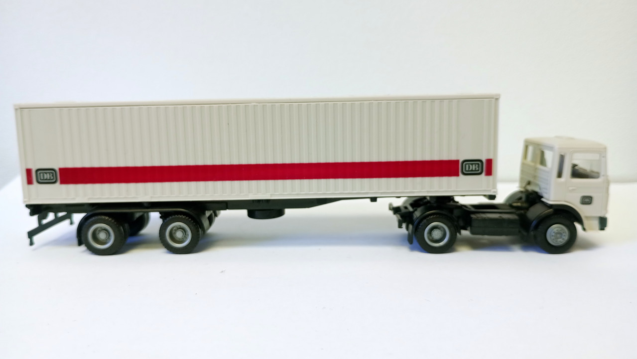 Mach (3615)