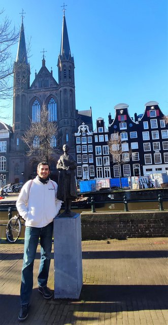 Amsterdam 2023 en pareja - Blogs de Holanda - Conociendo la ciudad, casas danzantes, Rembrandt, Monet, Van Gogh. (6)