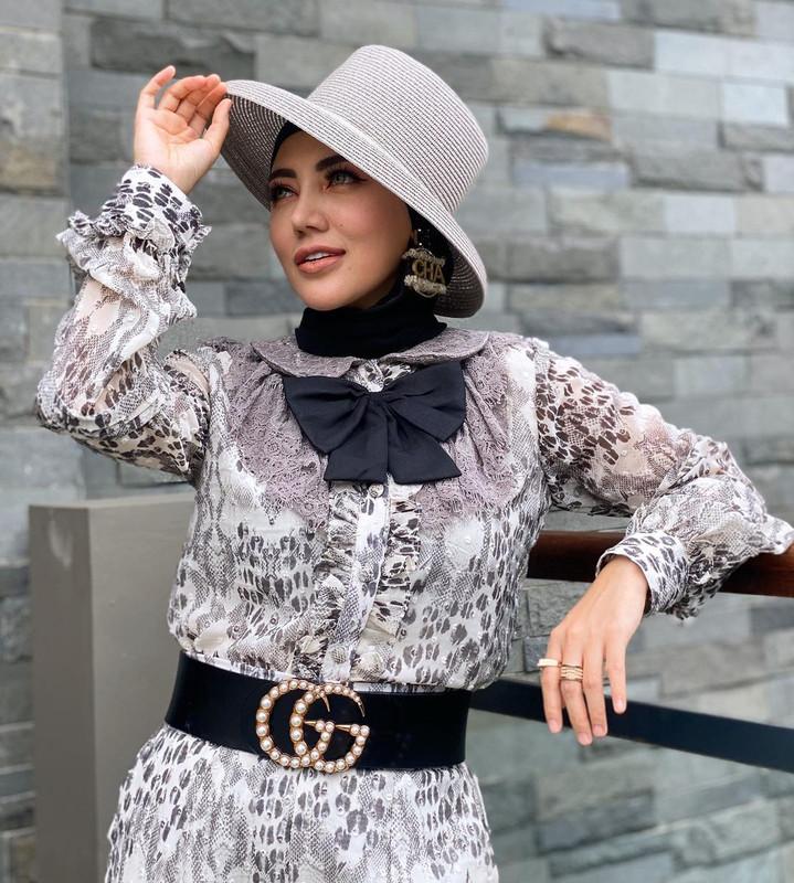 7 Gaya Bella Shofie pamer busana rancangannya, cetar maksimal
