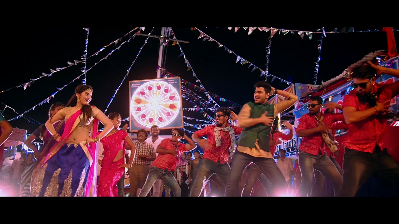 Colorful chilaka song from Express Raja.mkv_20210121_155929.657