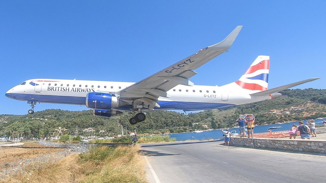 Video: Sequenza atterraggi Aeroporto Skiathos in Grecia, la St Marteen d’Europa