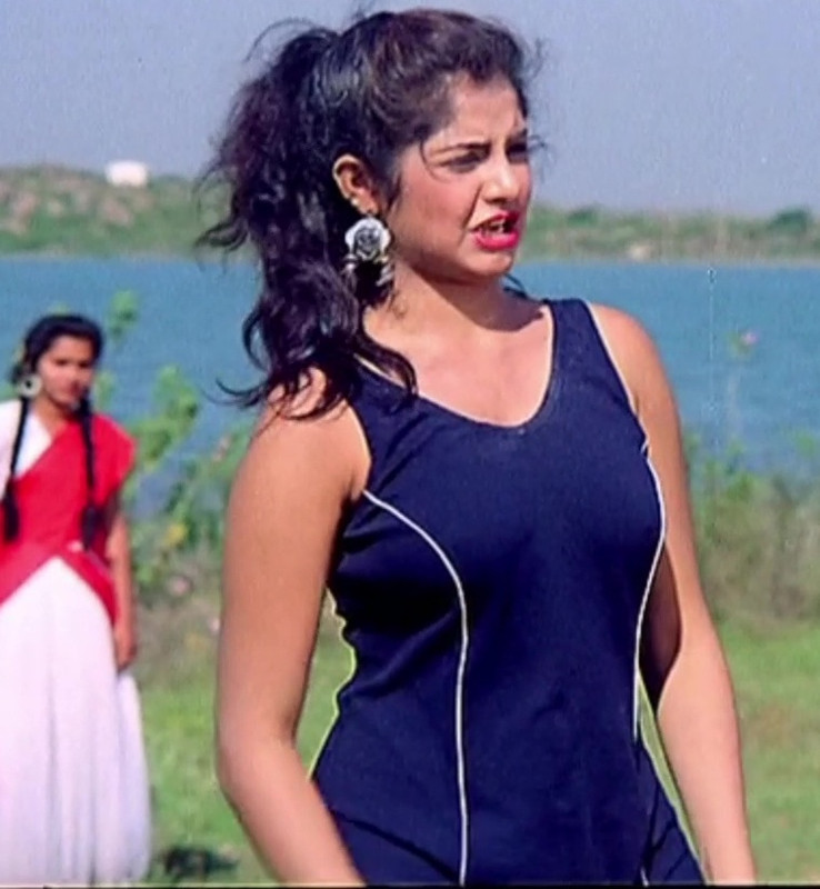 vlcsnap-2021-10-31-23h55m07s020