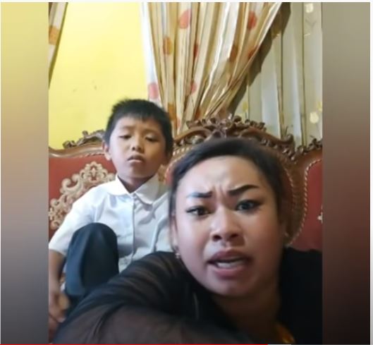 Video viral ibu emosi ajari anak hafalkan Pancasila