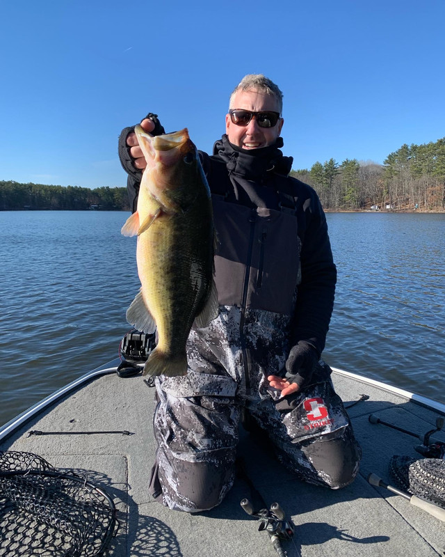 FFC52C7E-D646-44FD-995D-0E9C3733F8D0