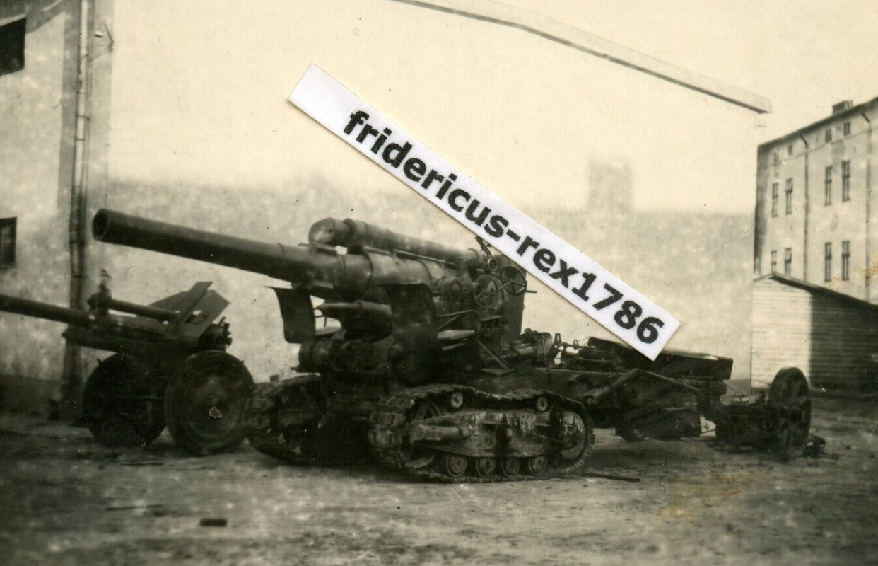 Foto WH schweres Beute Geschütz Kanone auf Ketten HKL