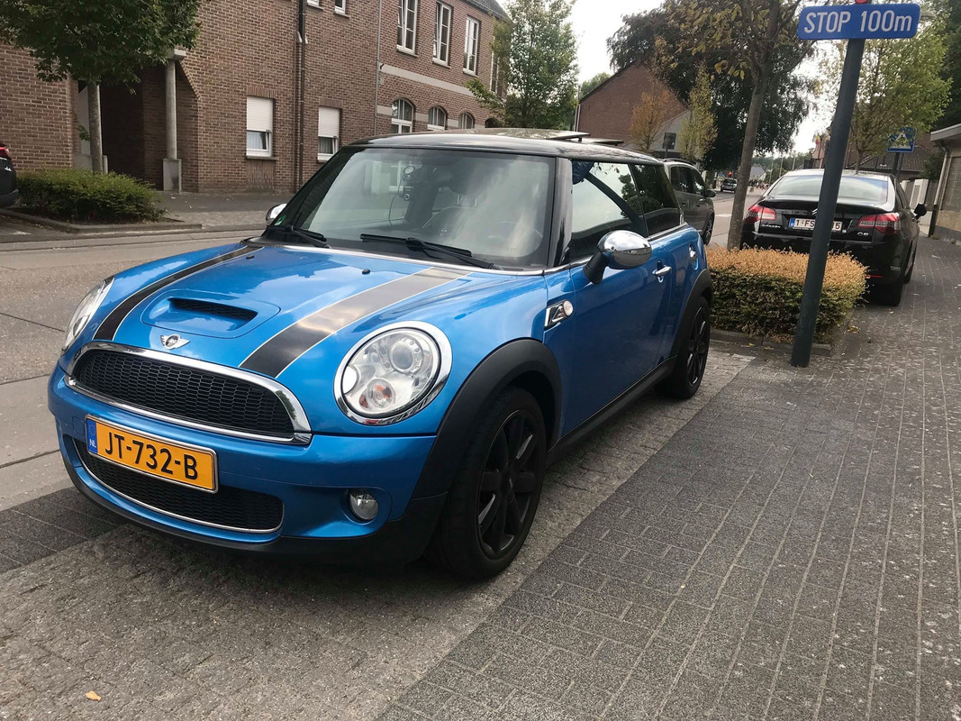 C6FF360E-B6EC-403E-9FA2-098DED572252