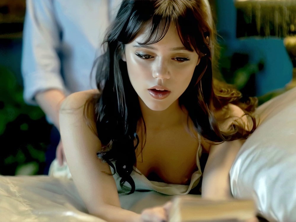 jenna-ortega-nude-tit-slip-millers-girl
