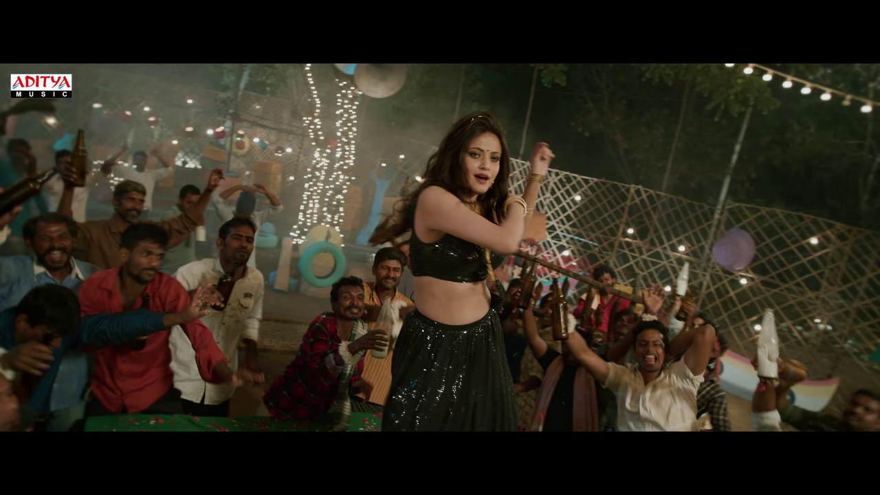 [Image: vlcsnap-2025-12-21-18h22m53s364.png]