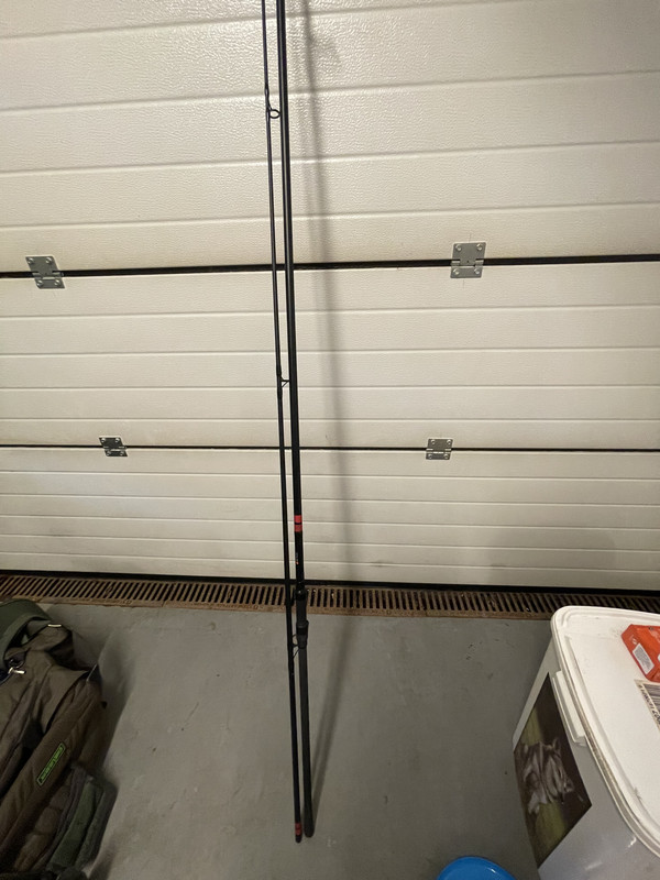 8E94DCB4-EFF7-4855-81A3-7B82C57B104D