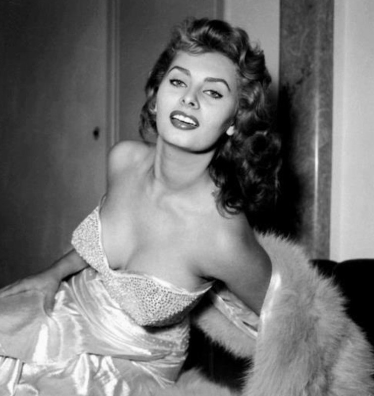 8CAA0302-C27B-4593-82D3-837A6A82B808