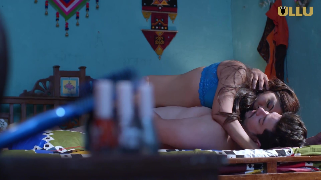 Palang Tod : Gaon Ki Garmi (2023) Hindi S04 [ Part 01-02] [ Episodes 05-07 Added] | x264 WEB-DL | 1080p | 720p | 480p | ULLU Web Series | Download | Watch Online