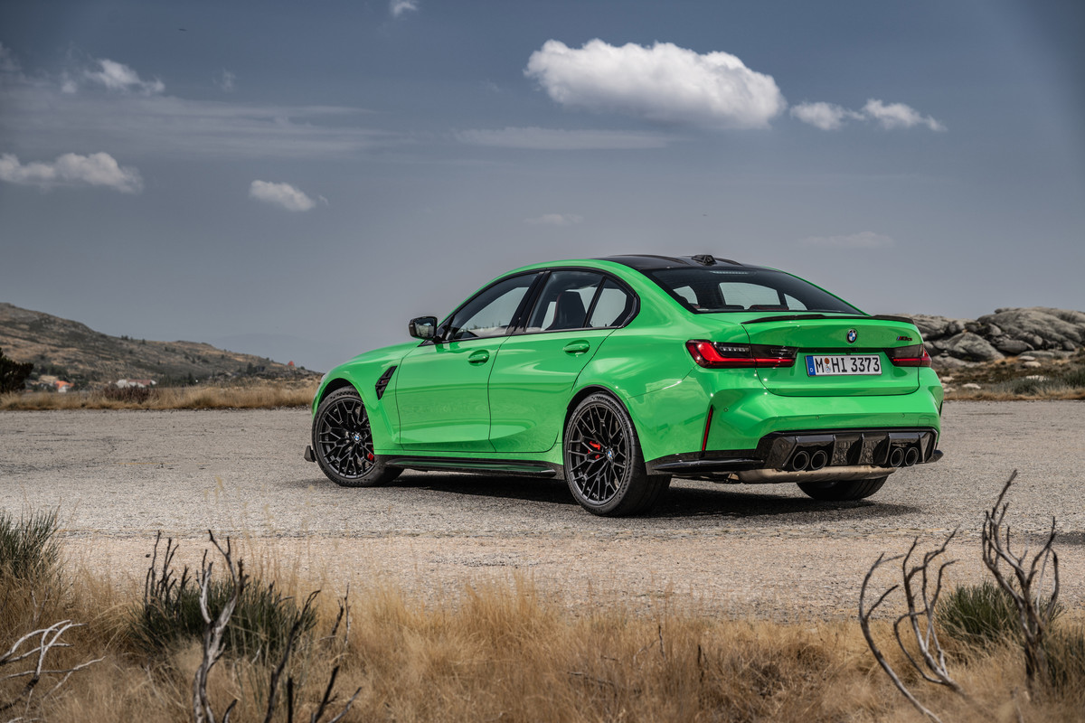 P90492748_highRes_the-all-new-bmw-m3-c