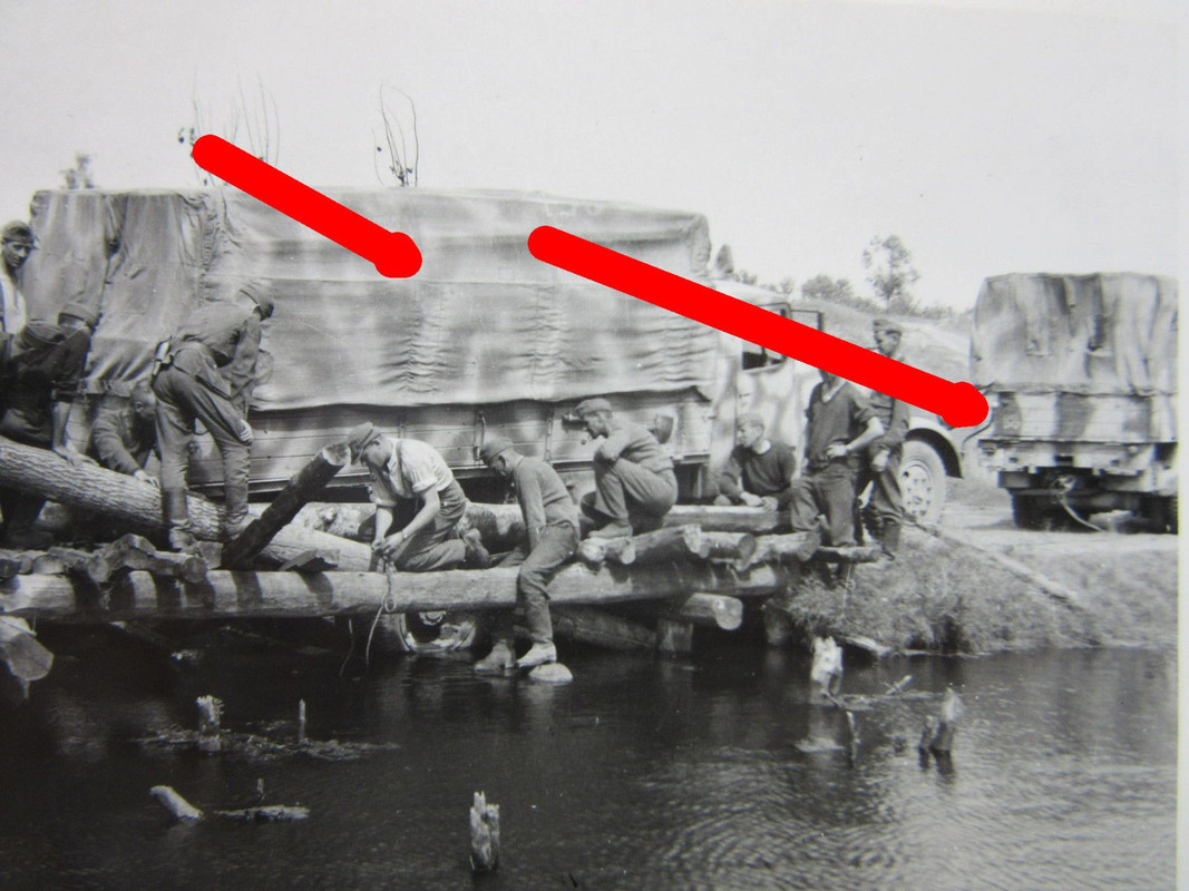 Foto Russland 1943 LKW Daimler Büssing Top Camo 