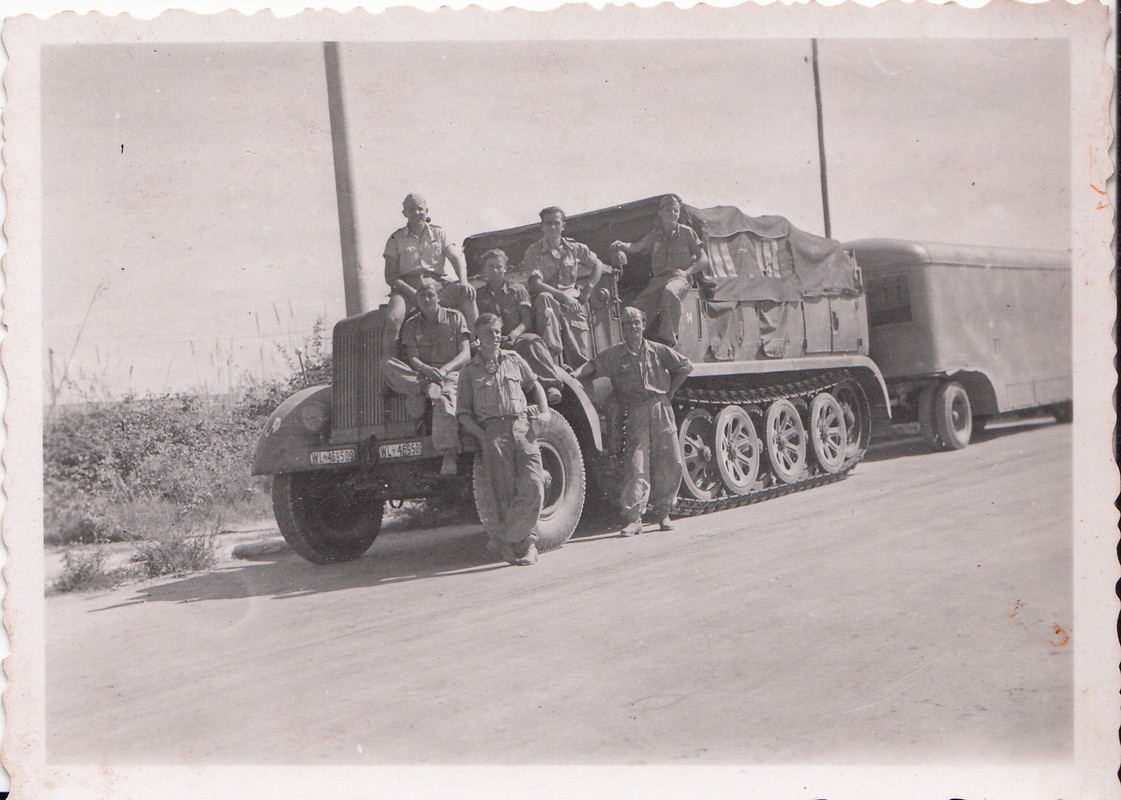 Wehrmacht schwere Halbkette Zugmaschine LKW Anhä