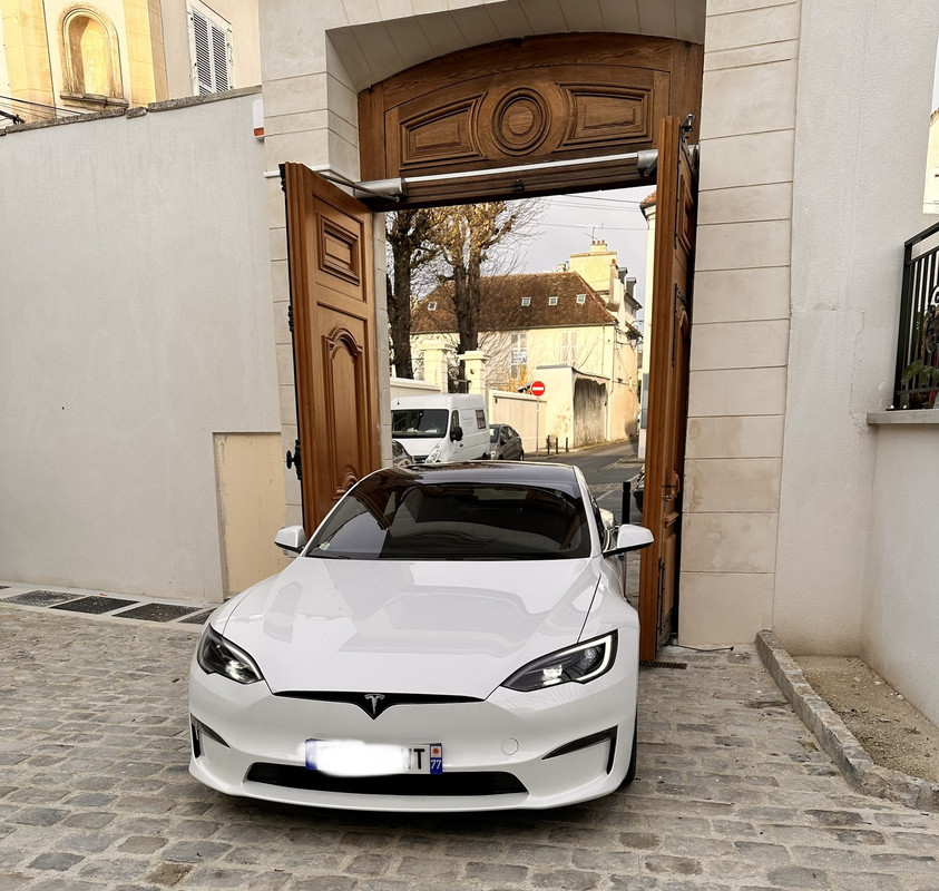 FF78C4A2-D3F7-44C1-9F7D-A9A46C429172