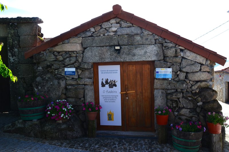 PUXEDO-28 Y 29-5-2024 - Galicia y sus pueblos - 2017/2024 (18)