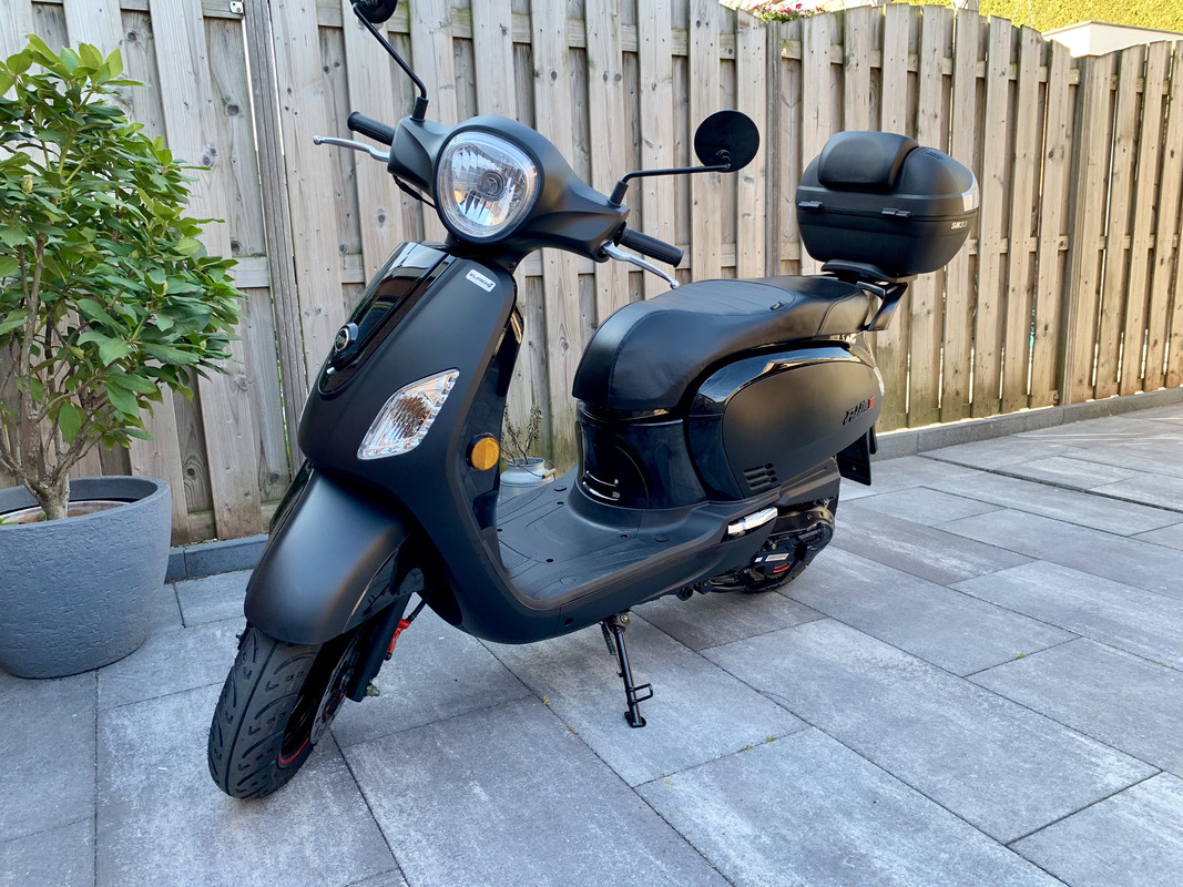 7D8F519E-D117-4458-995E-4E4F74416622