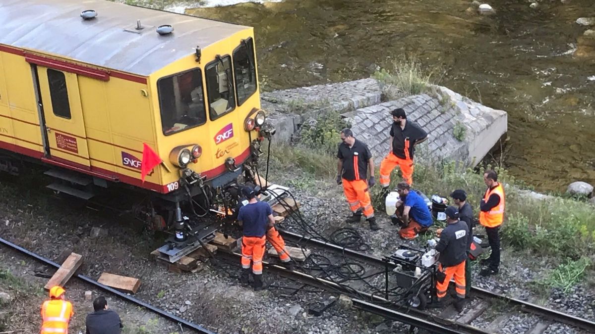 [66] Le train jaune percute un bloc de granit à Olette 2019-04-30-F3-ocitanie-01