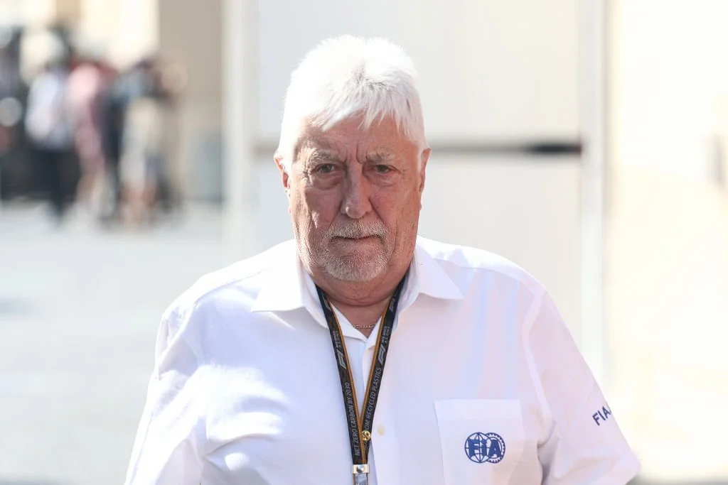 Herby Blash in a Formula 1 race