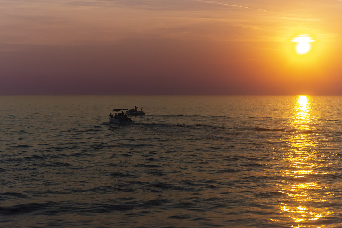 8-Sous le soleil exactement