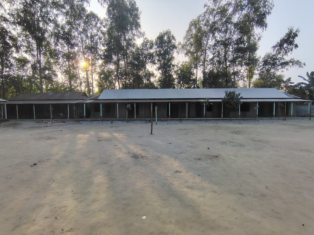 প্রধান শিক্ষকের কক্ষ