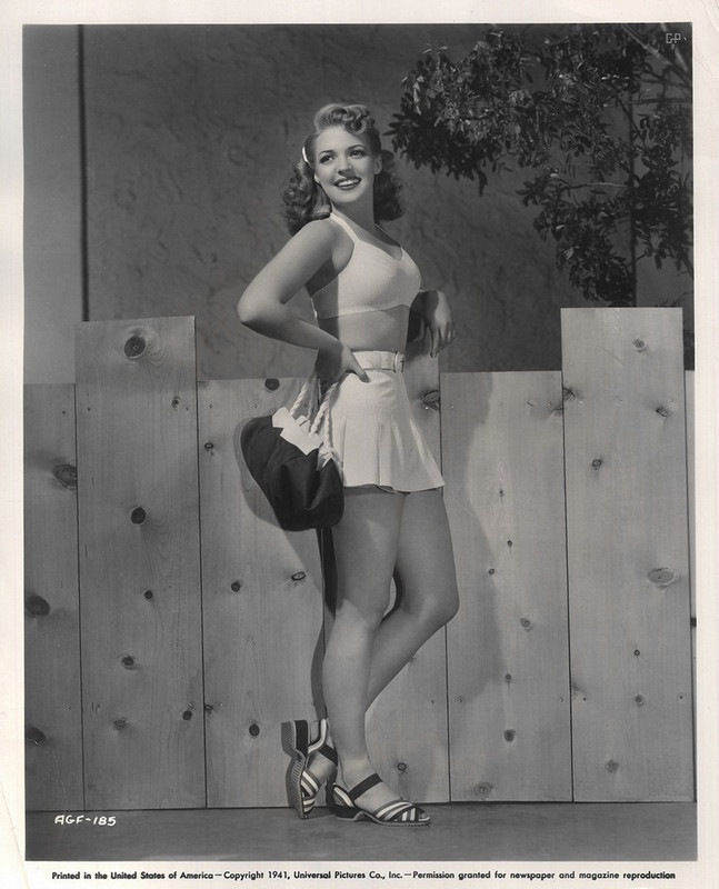 anne gwynne 1941 awesome