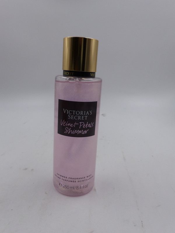 VICTORIAS SECRET VELVET PETALS SHIMMER FRAGRANCE 250ML/8.4OZ 30543201 | MDG  Sales, LLC