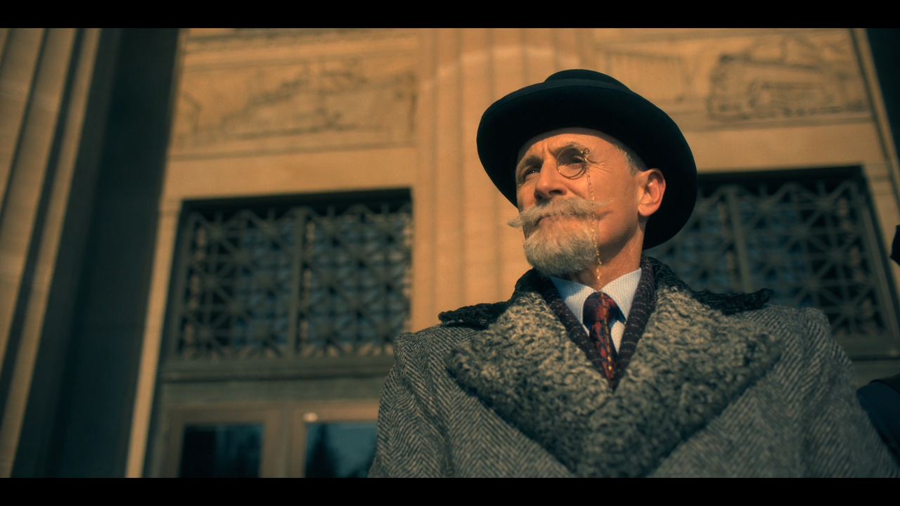 The.Umbrella.Academy.1x01.Ci.vediamo.solo.a.matrimoni.e.funerali