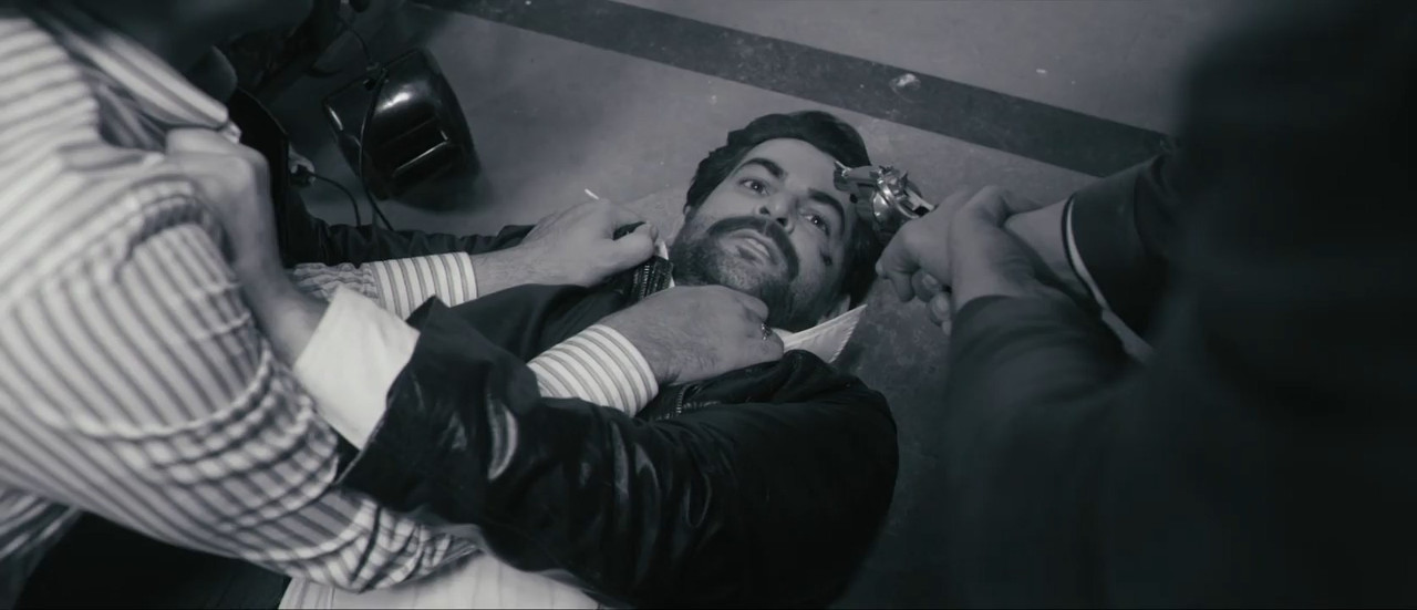 David 2013 WebRip [Hindi + Tamil] 480p, 720p ESub Screenshot