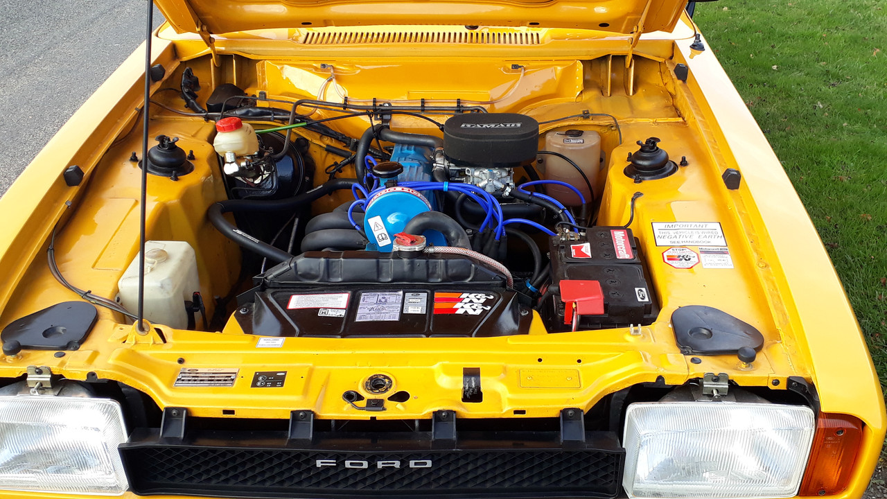Signal Amber Ford Capri Mk2 2.0S