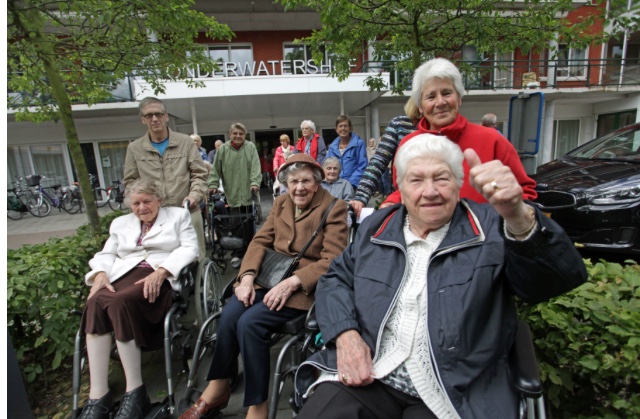 75709B96-B6A1-48BB-8A79-FB43F61F2555