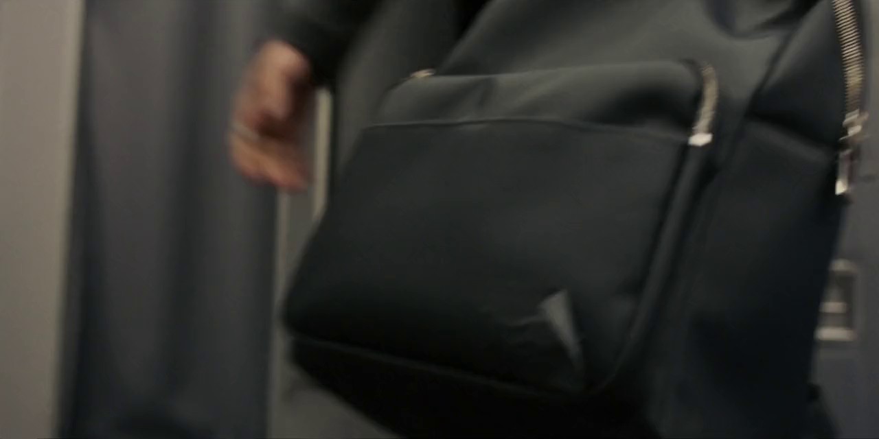 Fight-or-Flight-2025-WEBRip-English-720p-x264-AVC-AAC-2-0-mp4-0001
