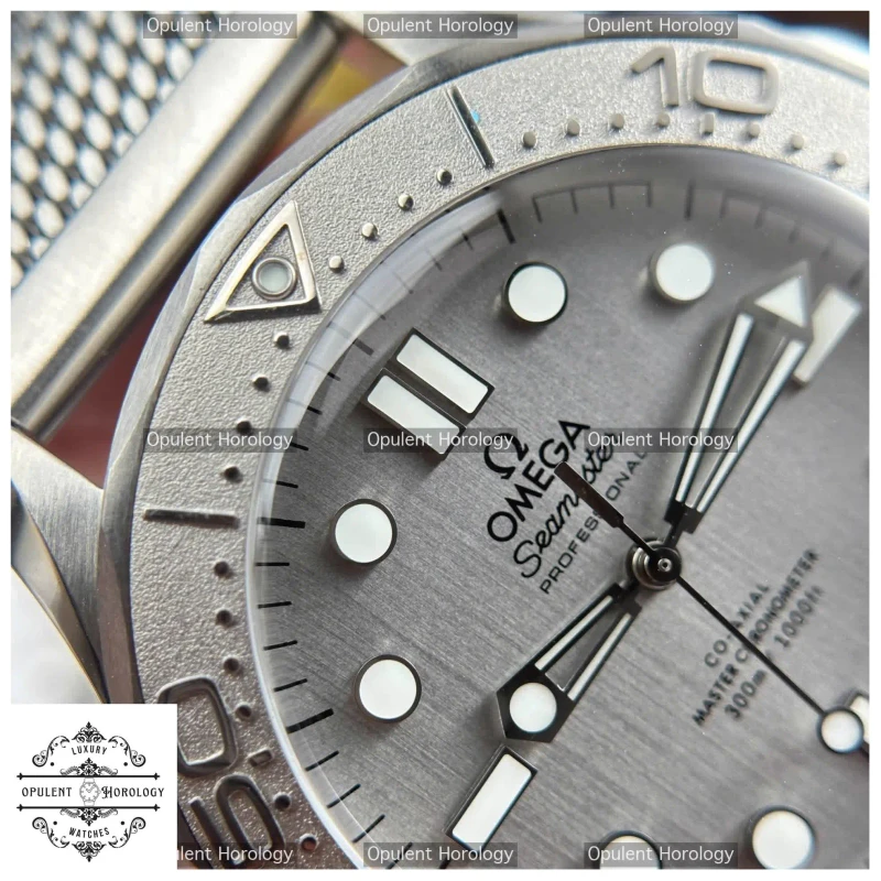 Omega Seamaster Diver 300M 1:1 Replica, Grey Dial, Automatic 42mm