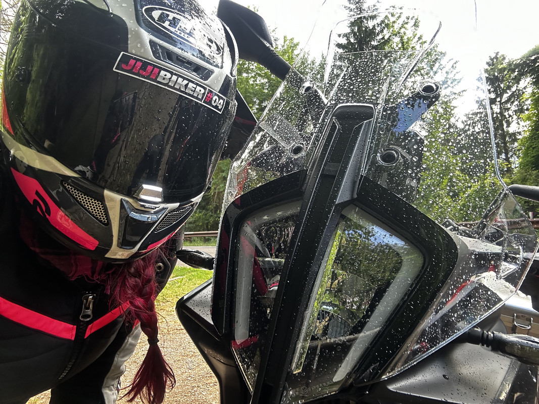 1D93C09A-AAB5-4ACB-B446-CA37A1594CBD