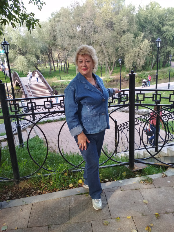 7DF3064C-4309-489E-92D8-8A3898E09D4F