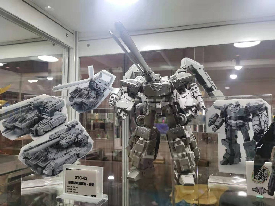 TFC-Toys-STC-02-Dominator-Megatron-16