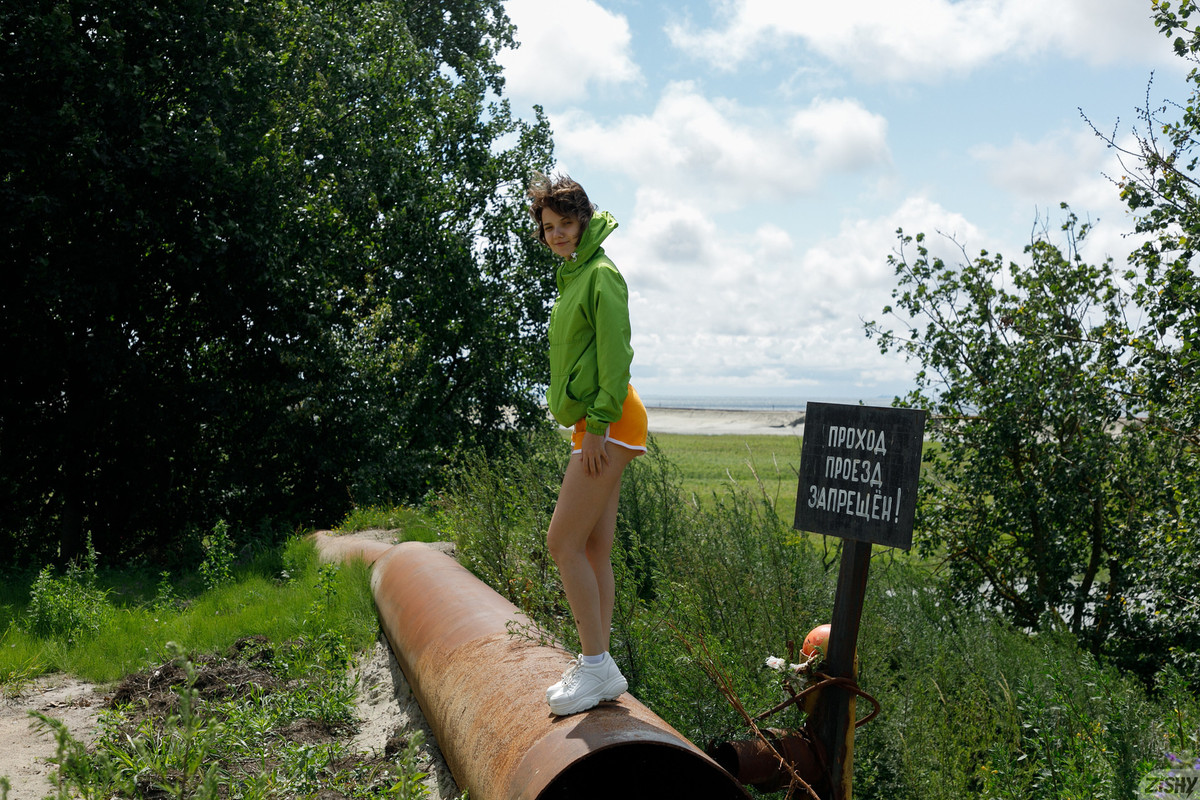 full_009_1353057167134909