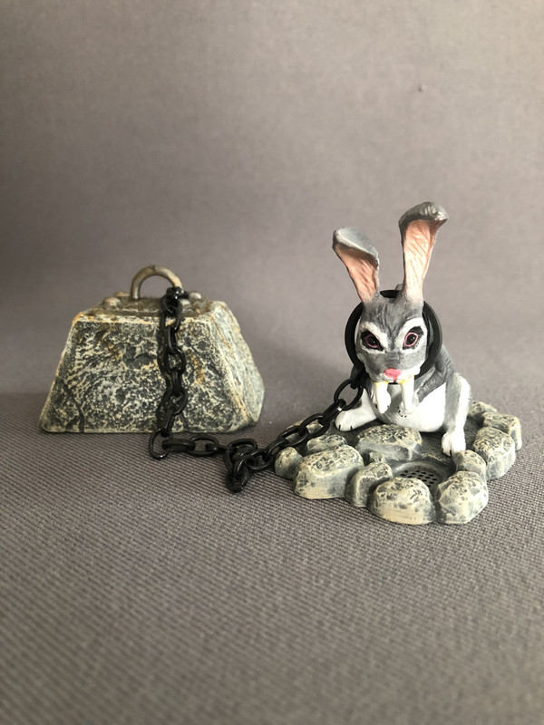 8B5EF805-6B76-4F84-B100-B8E66F8A764A