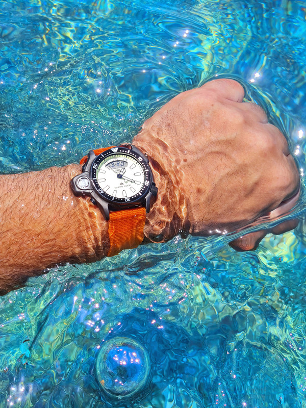 Aqualand_Sea_Sparkle_132055S