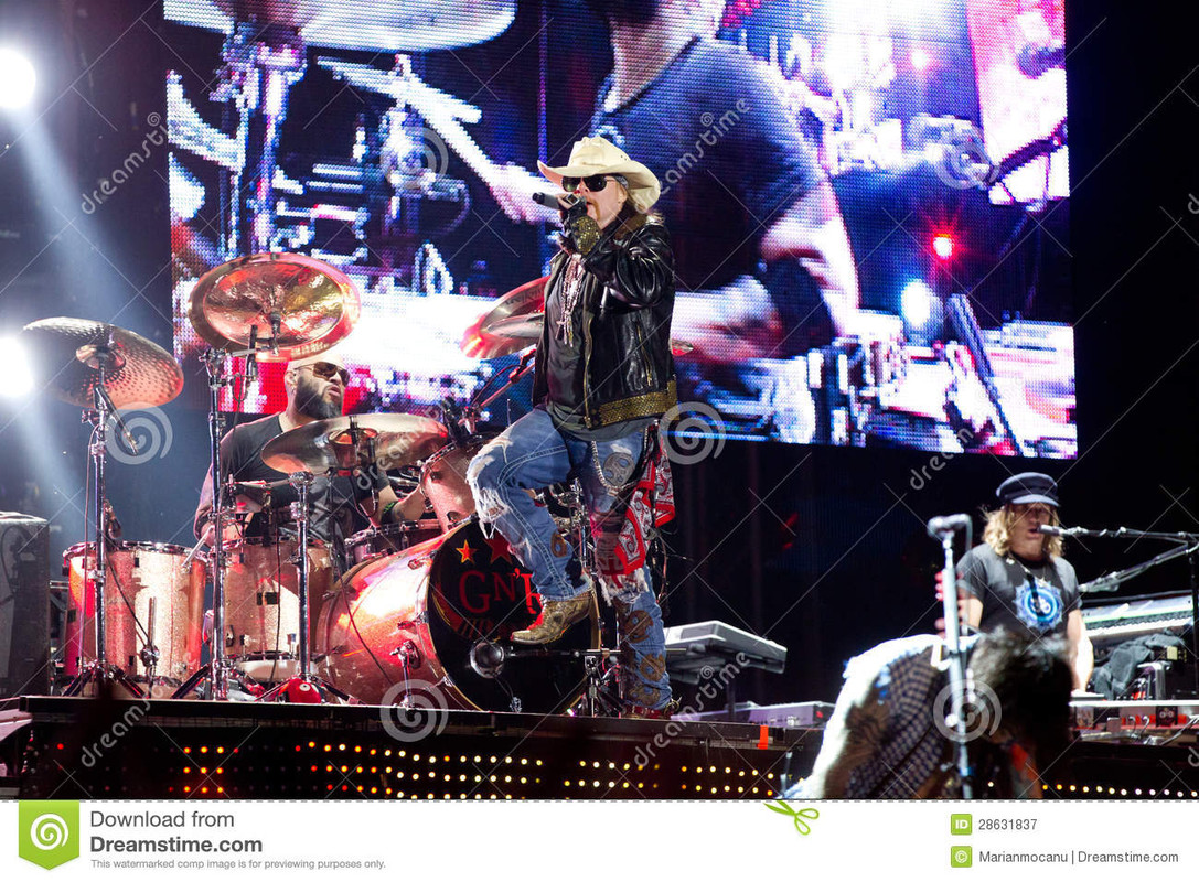 axl-rose-28631837.jpg