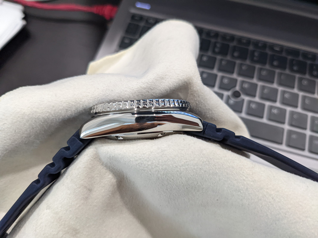 PXL_20211203_212431489